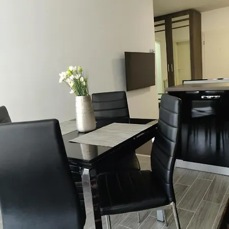 Avangarden * Brašov