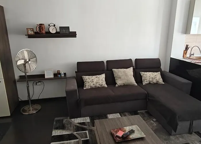 Апартаменти Avangarden Брашов